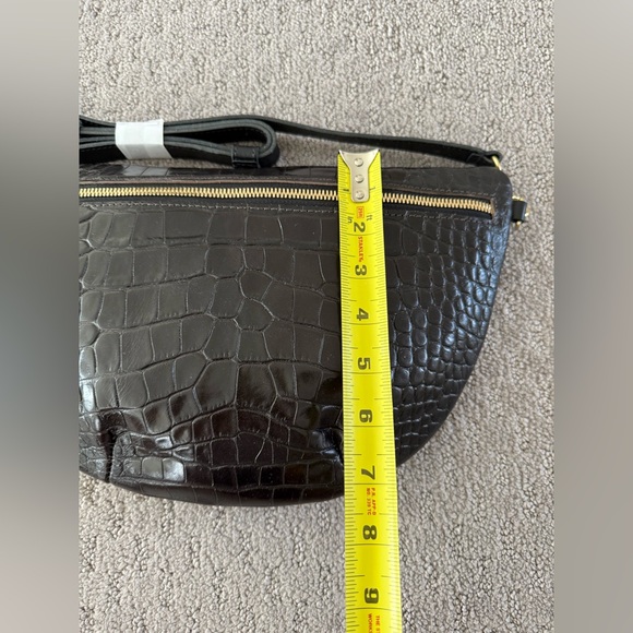 NWOT Clare V Grande Fanny in Dark Brown Croc - Picture 9 of 9